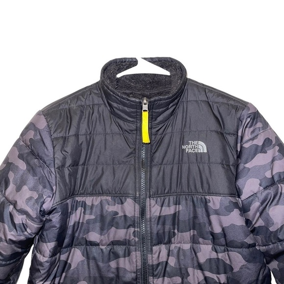 The North Face Reversible Jacket Size M - Picture 5 of 9